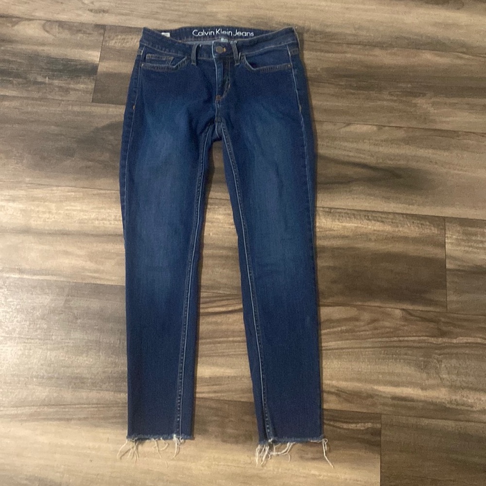 Calvin Klein ankle skinny raw edges